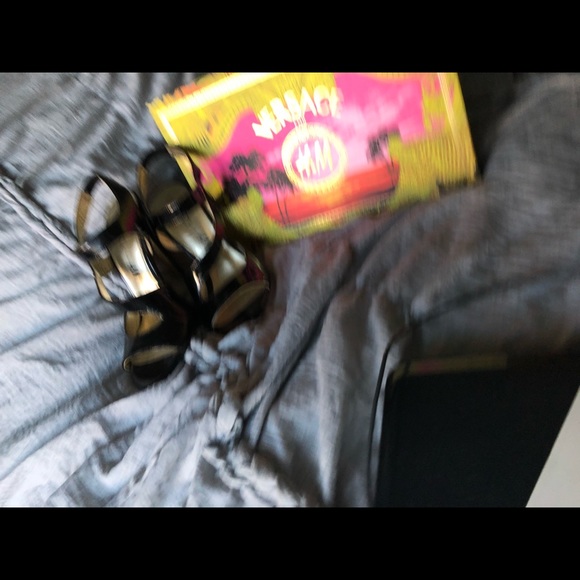 Versace for H & M black patent velvet heels - Picture 3 of 8